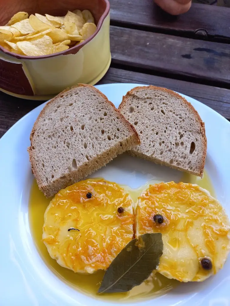 Jana Bartoňová_Hospoda U Radka_Vrbno pod Pradědem_review