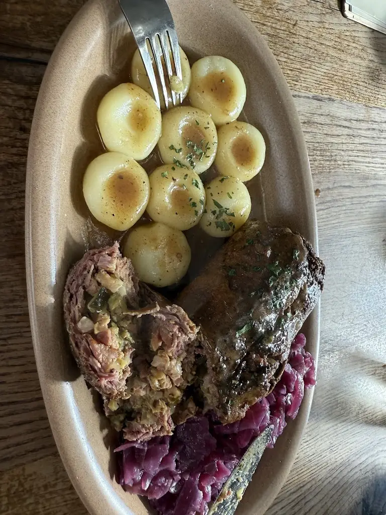 Sam F_Żurownia_Katovice_review