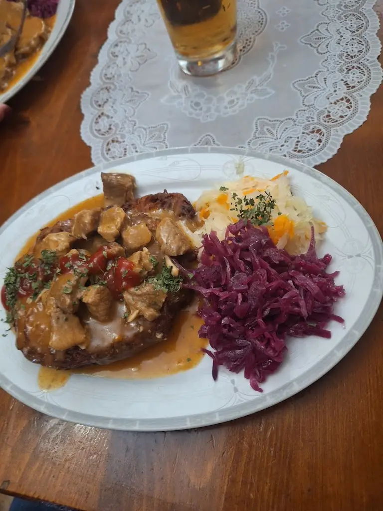 Pod Lipami_Zátor_slider_image_3