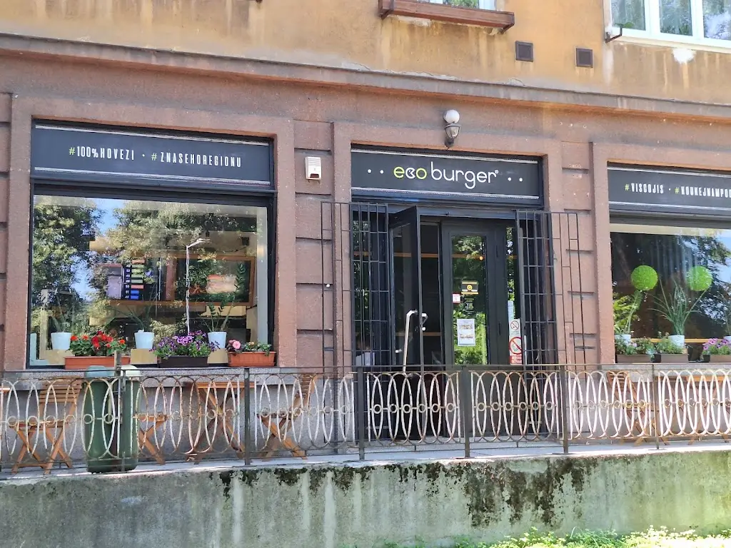 Eco burger | jedinečná fastfood burgrárna v Třinci_Třinec_slider_image_1