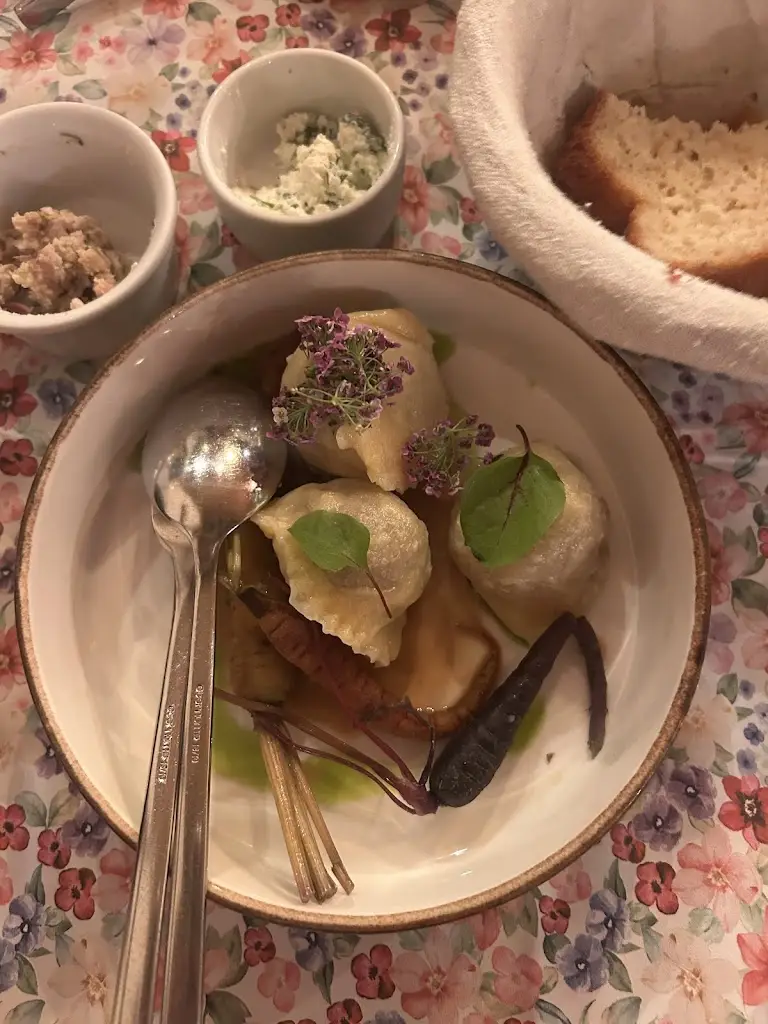 Karolina Tatur_Tatiana_Katovice_review