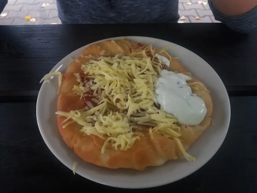 Ellen Bartulcova_Restaurace U ČERNÉHO KOHOUTA_Třinec_review