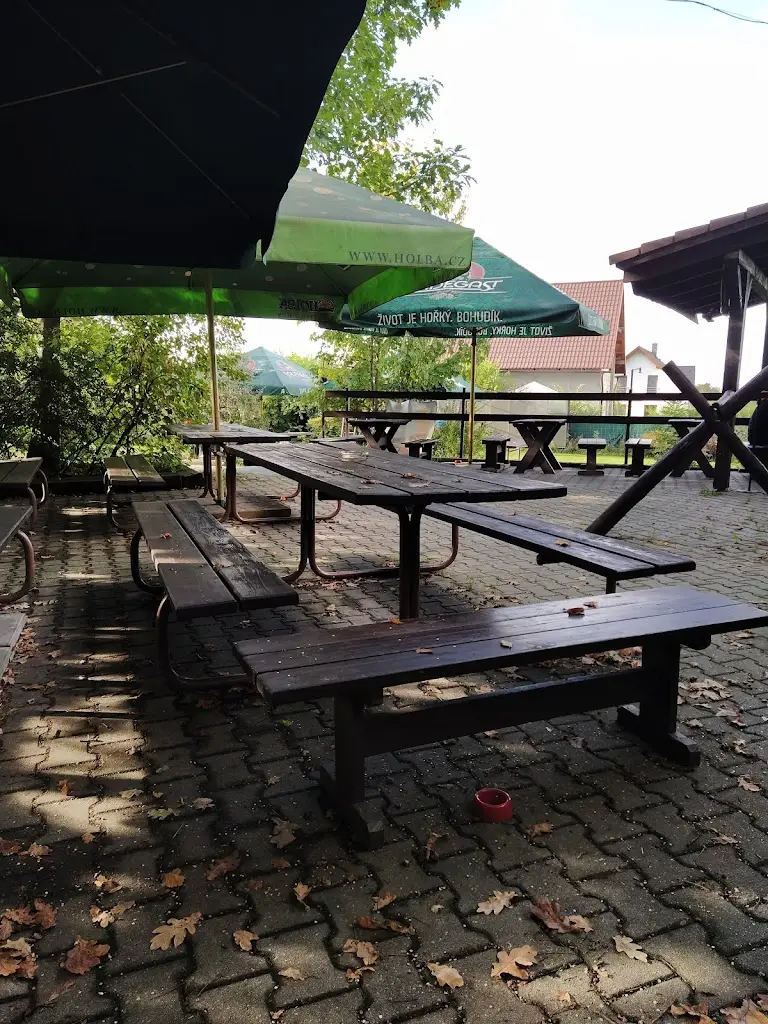 Restaurace U ČERNÉHO KOHOUTA_Třinec_slider_image_1