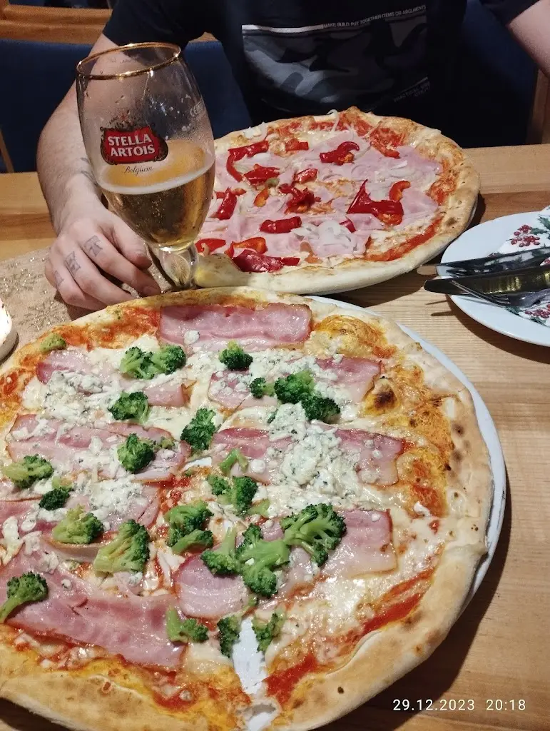 Menu_Pizzerie Caffe Vergnano_Třinec_immagine_5