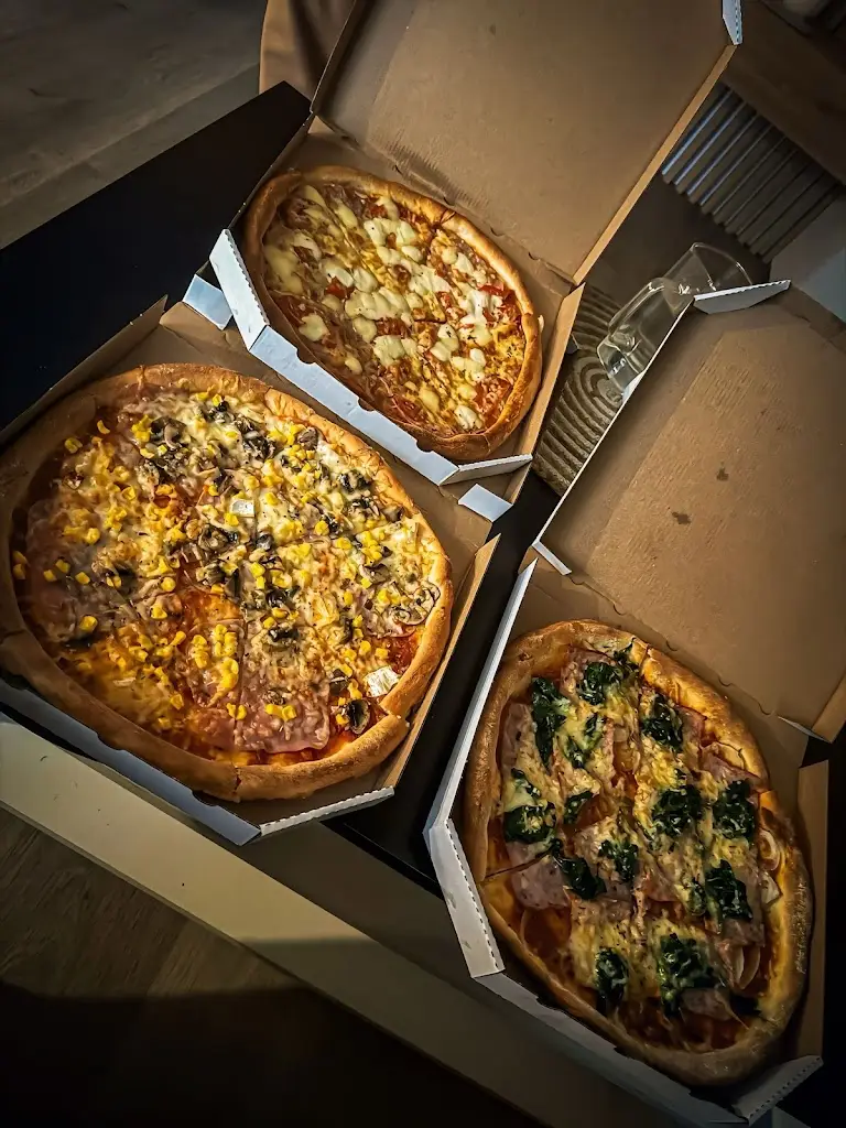 Tankista Oficiální_Prostě pizza_Bludov_review