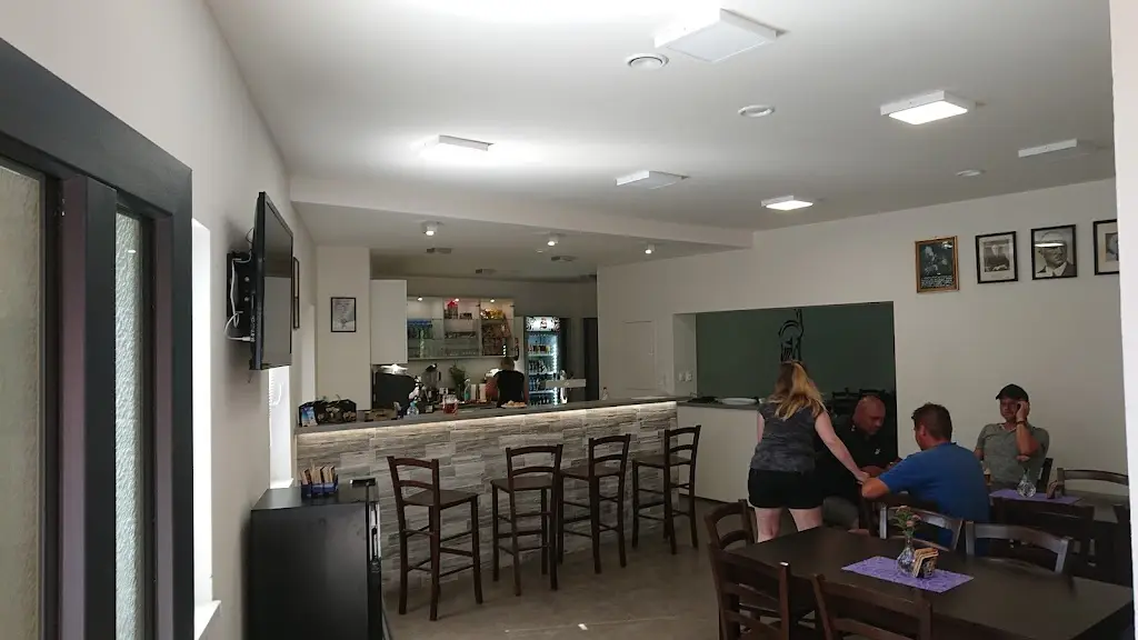 Hospůdka u Kamzíka ristorante a Bohuňovice