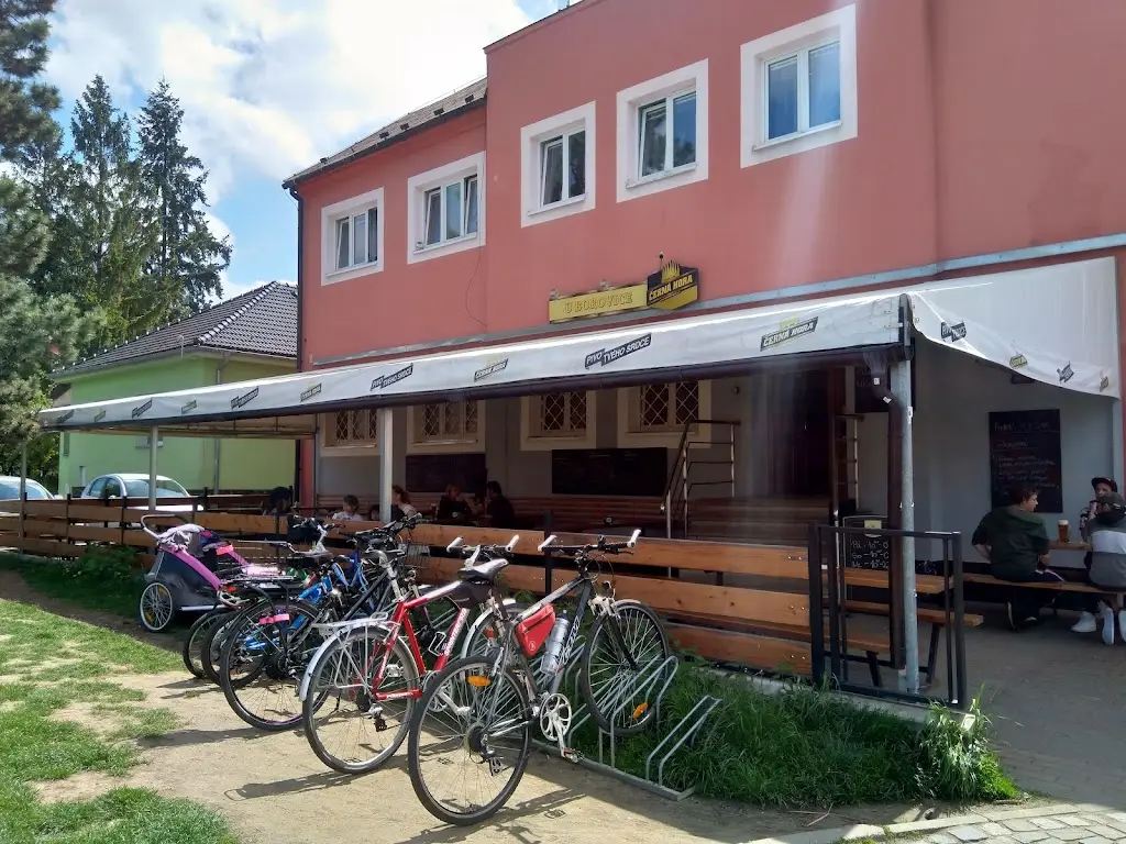 Restaurace U Borovice_Bohuňovice_slider_image_3
