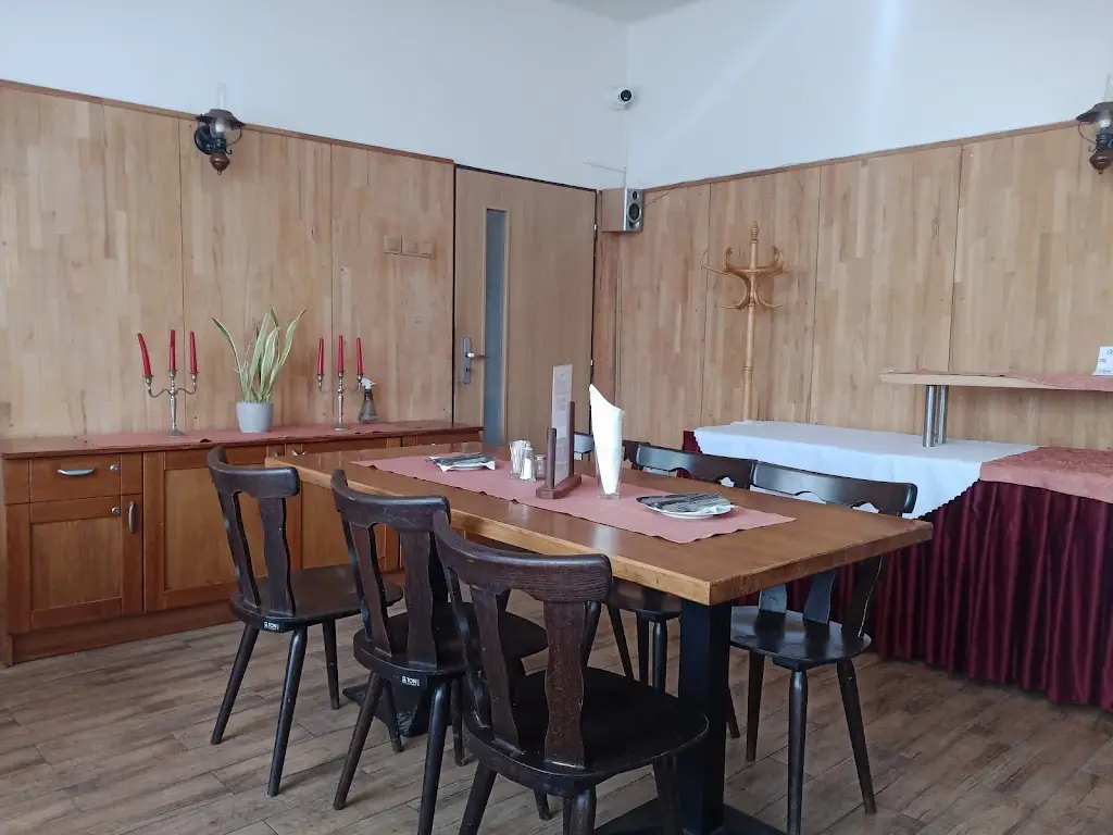 Bruno Kolik_Restaurace Grand_Brodek u Přerova_review