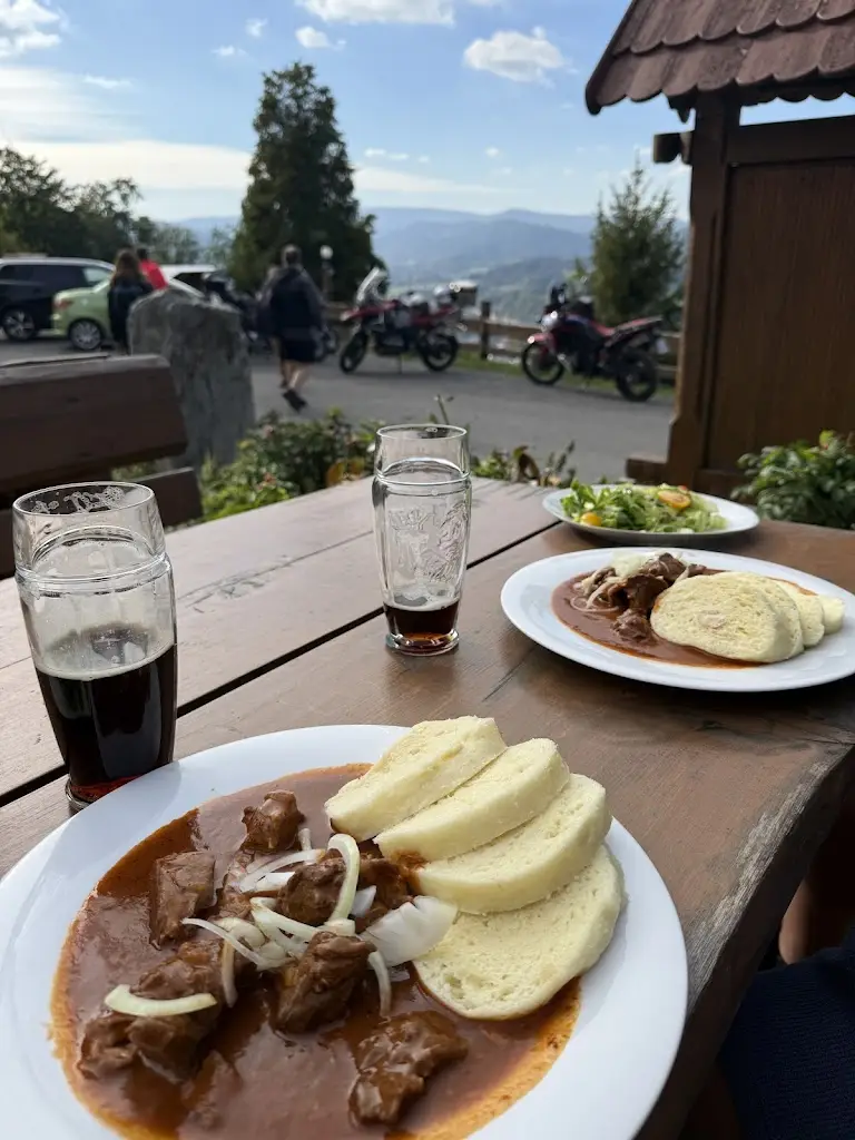 Restaurace Křížový vrch_Česká Ves_slider_image_3