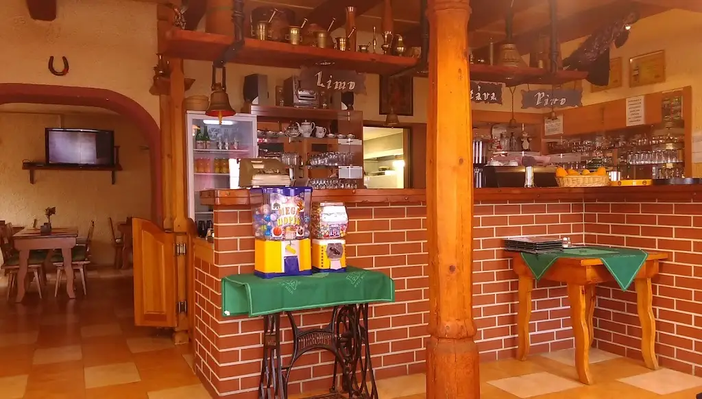 Restaurace U Urbanů_Dolní Studénky_slider_image_1