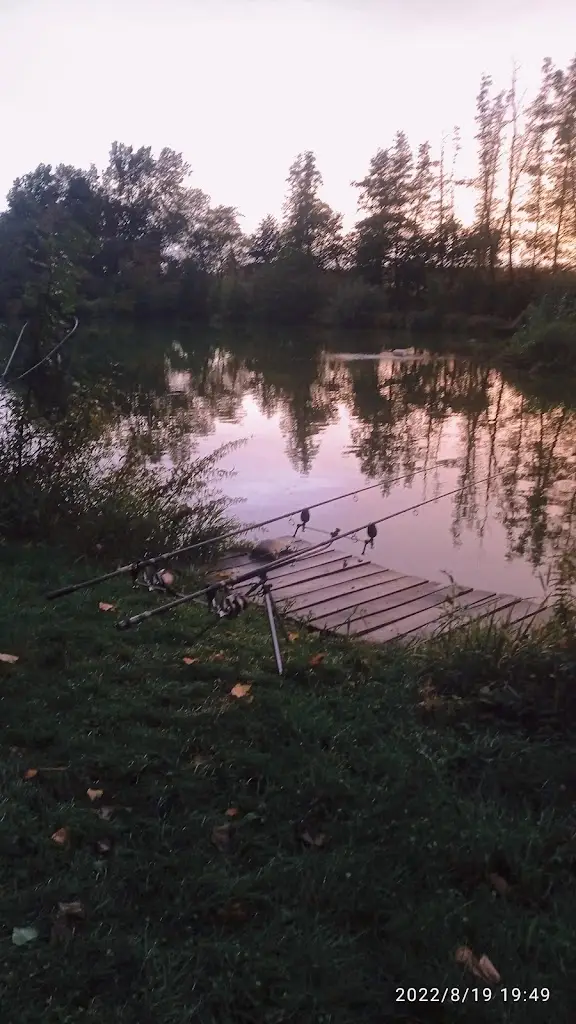 Milan Valouch_Na rybníčku v Beruni_Doloplazy_review