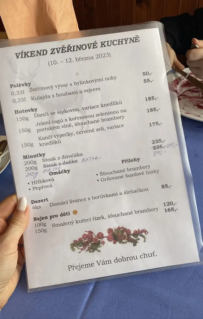 Aneta Andršová_Hostinec U Řeky_Dolní Újezd_review