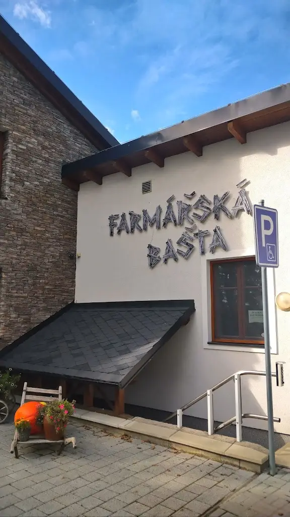 Bartłomiej Kulpa_Farmářská Bašta_Dolní Újezd_review
