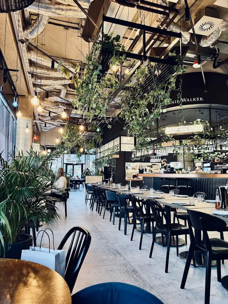 Kamil_Współwinni Katowice_Katovice_recensione