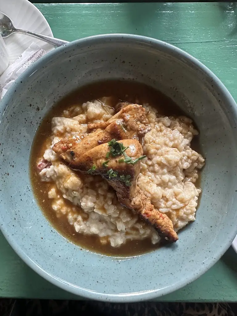 Cynthia Flores_Restaurace U Bukáčků_Dřevohostice_review