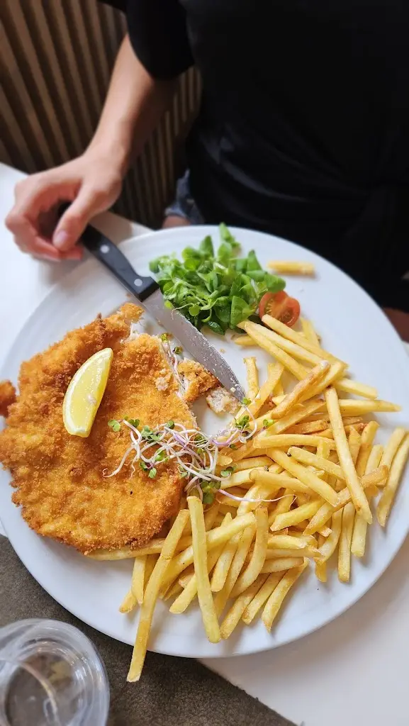 christina sæther_Restaurant Rozeta_Dřevohostice_review