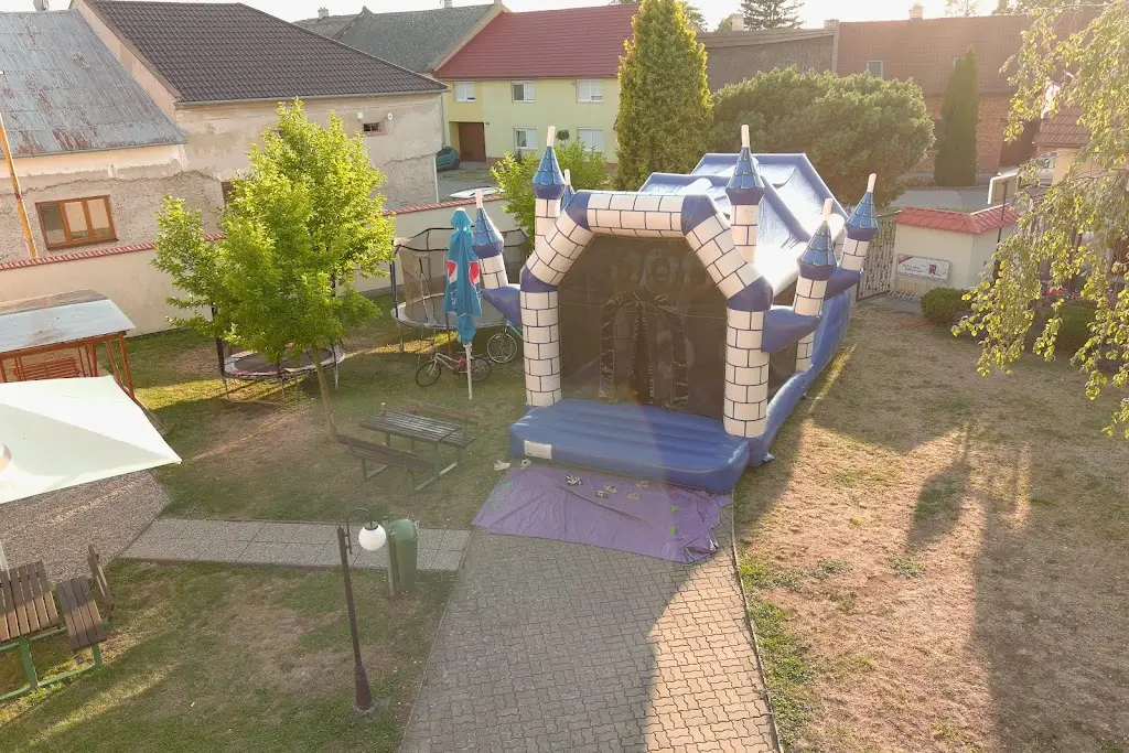 Bistro Rymice_Dřevohostice_slider_image_3