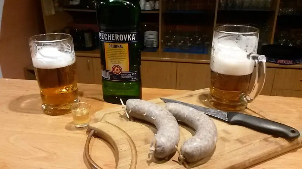 Restaurace Radnice - polední menu_Dřevohostice_slider_image_3