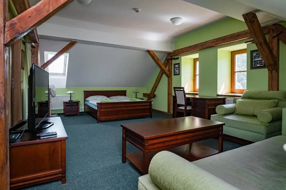 Pivovarská restaurace Holba - ubytování_Hanušovice_slider_image_2