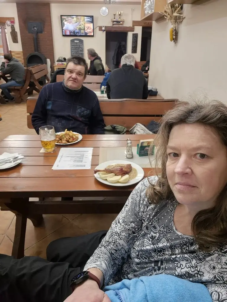 Martina Petrová_Restaurace U Ervína_Hlubočky_review