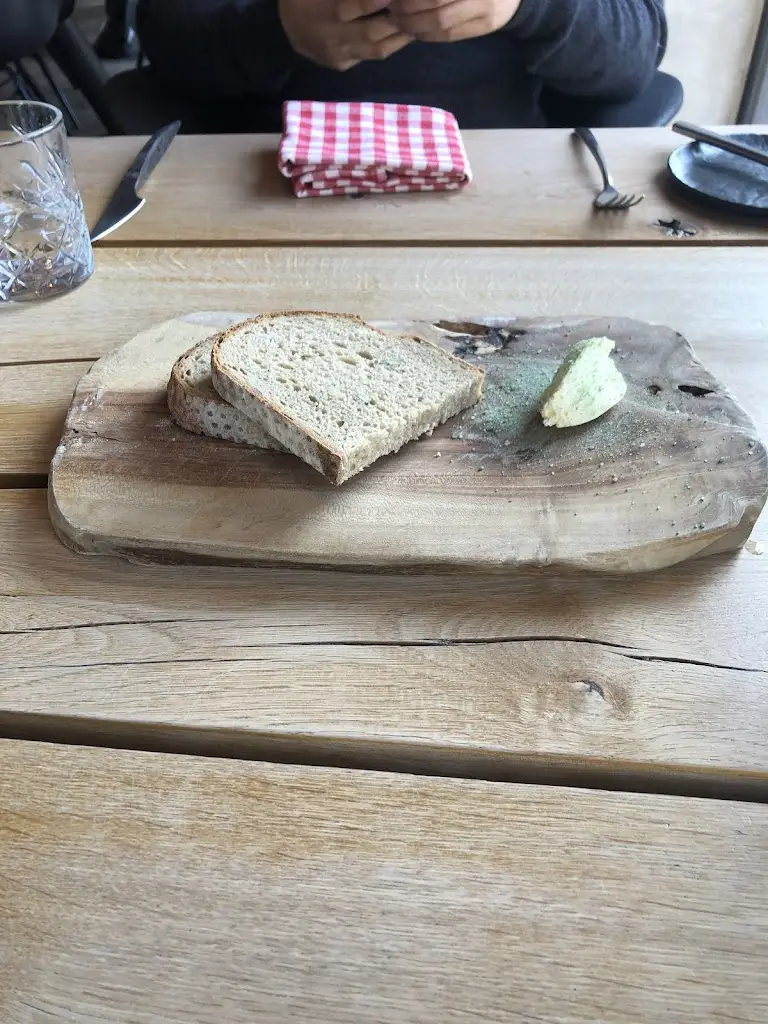 Paula Kellogg_STeaK Restaurant Olomouc_Grygov_review