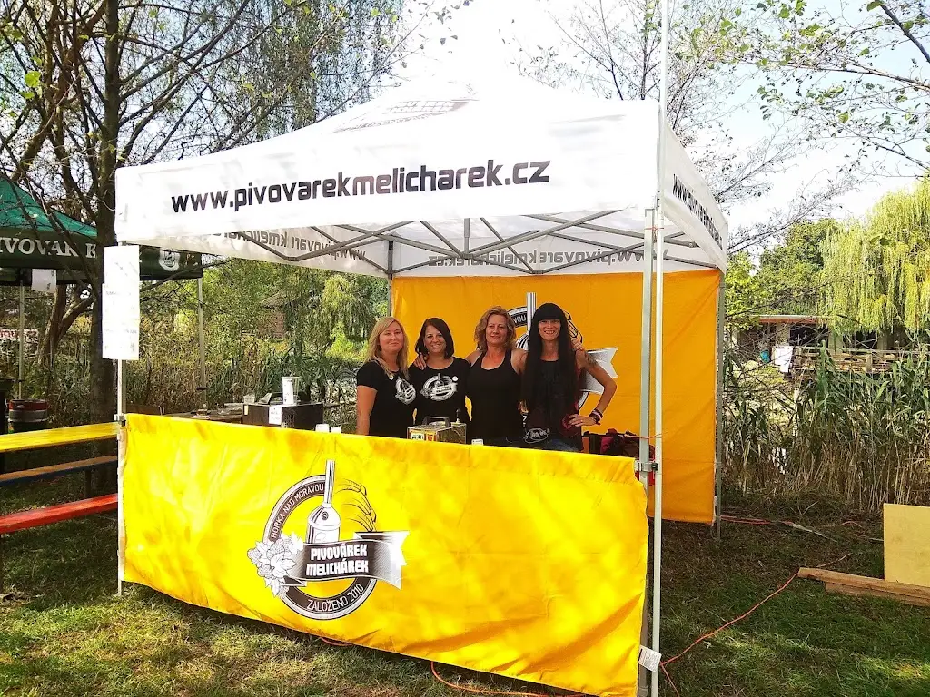 Petr Melichárek_Amerika Olomouc_Grygov_review