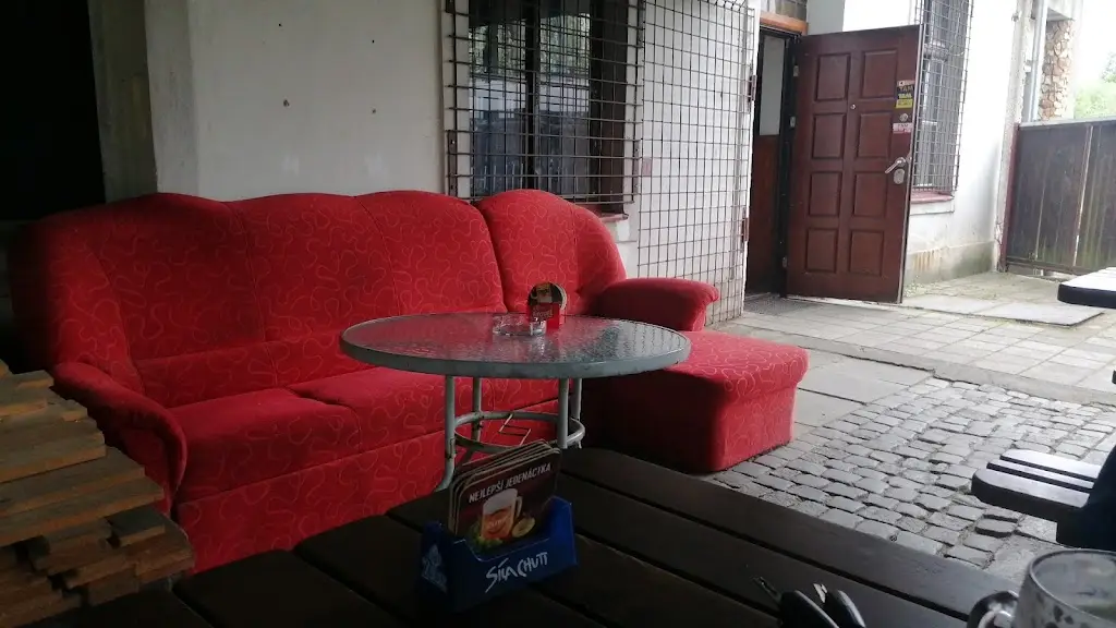 Kateřina Vinopalová_Hostinec Na Kovárně_Horka nad Moravou_review