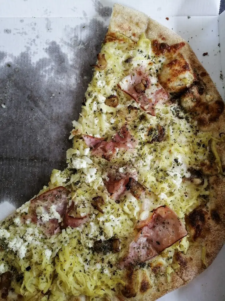 Veruu_Výletní restaurant Jachta_Hustopeče Nad Bečvou_review