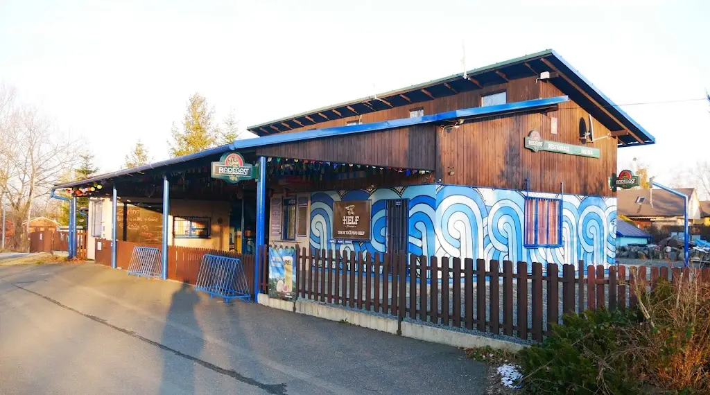 Výletní restaurant Jachta_Hustopeče Nad Bečvou_slider_image_1