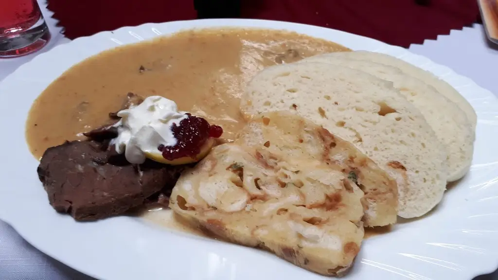 Jayson Saikaley_The Boarder Inn_Kojetín_review