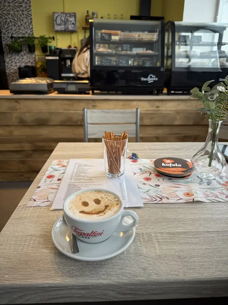 Kateřina Benešová_Bistro & Café Kouzlo_Konice_review