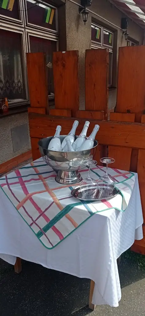 Barbora Falt_Pohostinství Na Bytovkách_Konice_review