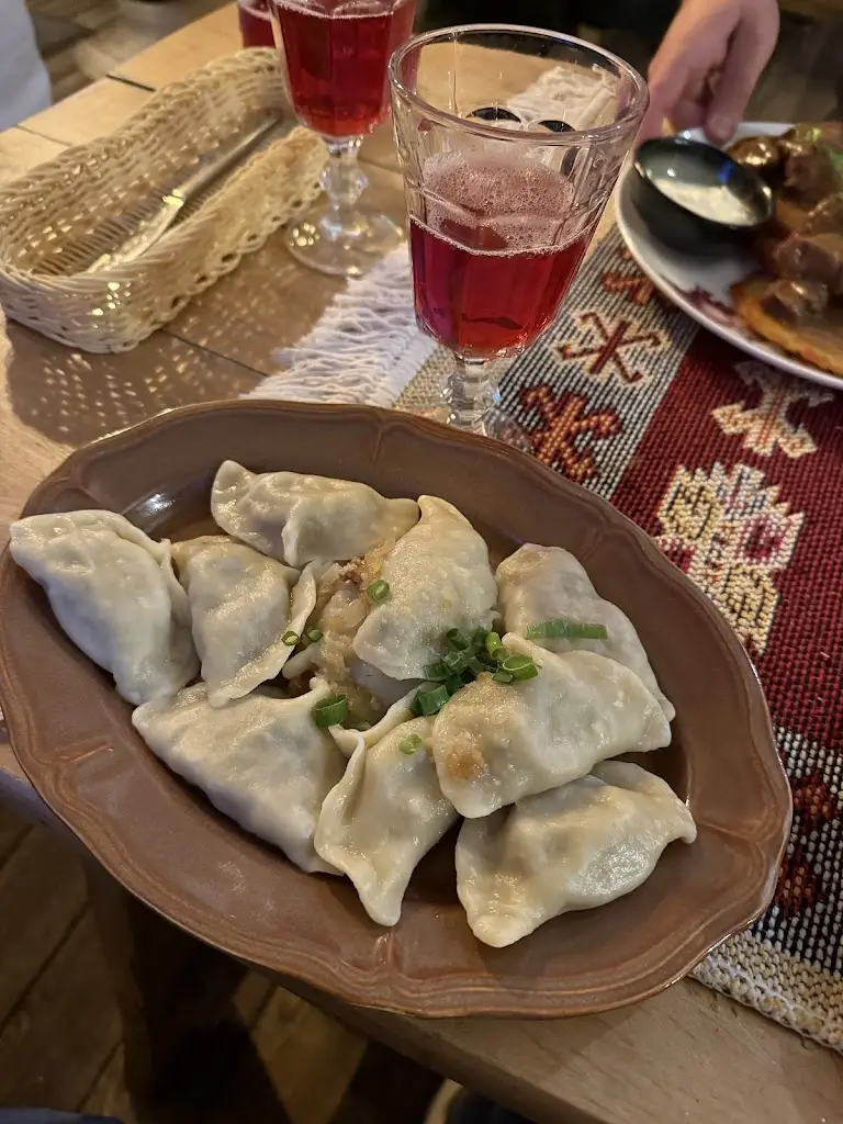 Ilinda Markova_Wiejska Chatka_Katovice_review