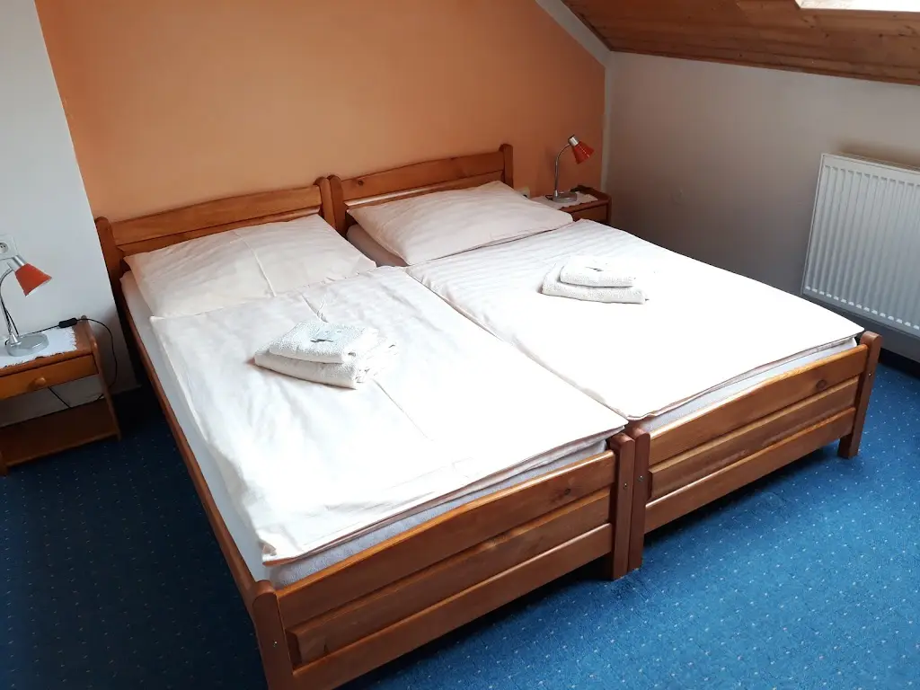 Penzion Fantasy - restaurace, ubytování_Lipník nad Bečvou_slider_image_2