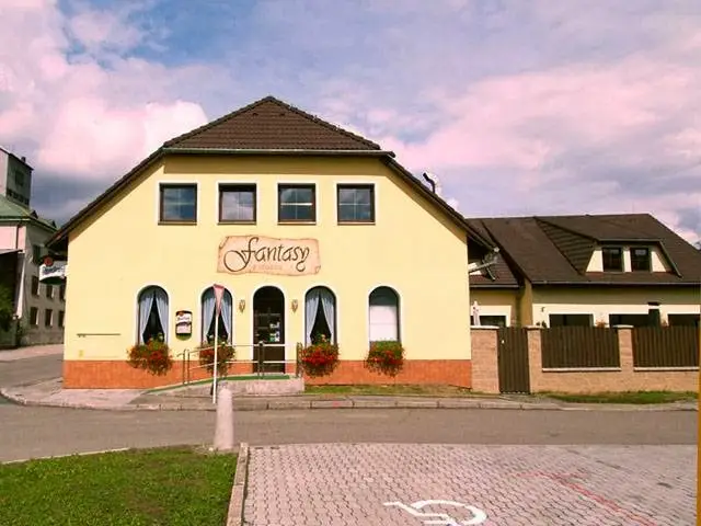 Penzion Fantasy - restaurace, ubytování_Lipník nad Bečvou_slider_image_3