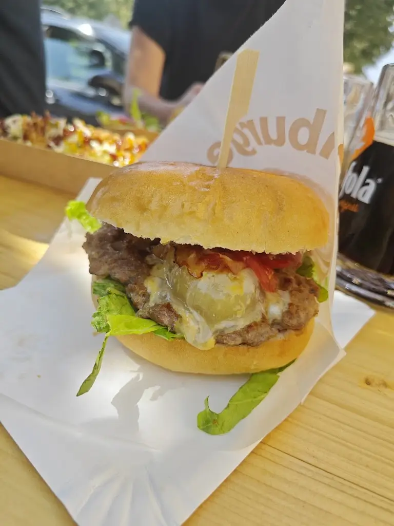 Eliška Hladíková_Bistro ve vokně_Loštice_review