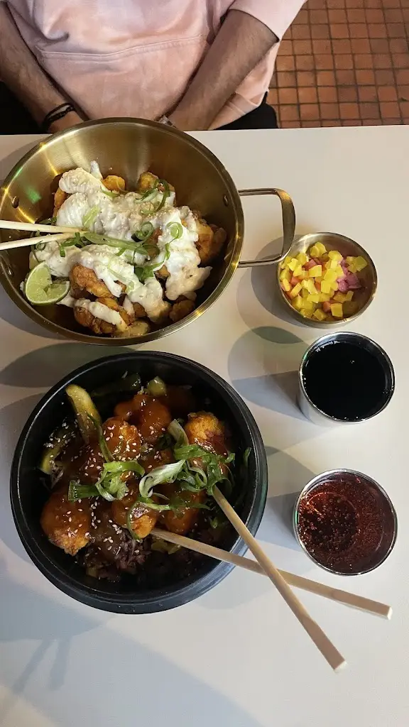 Mehmet Ortakaya_Jeju Korea Katowice_Katovice_recensione