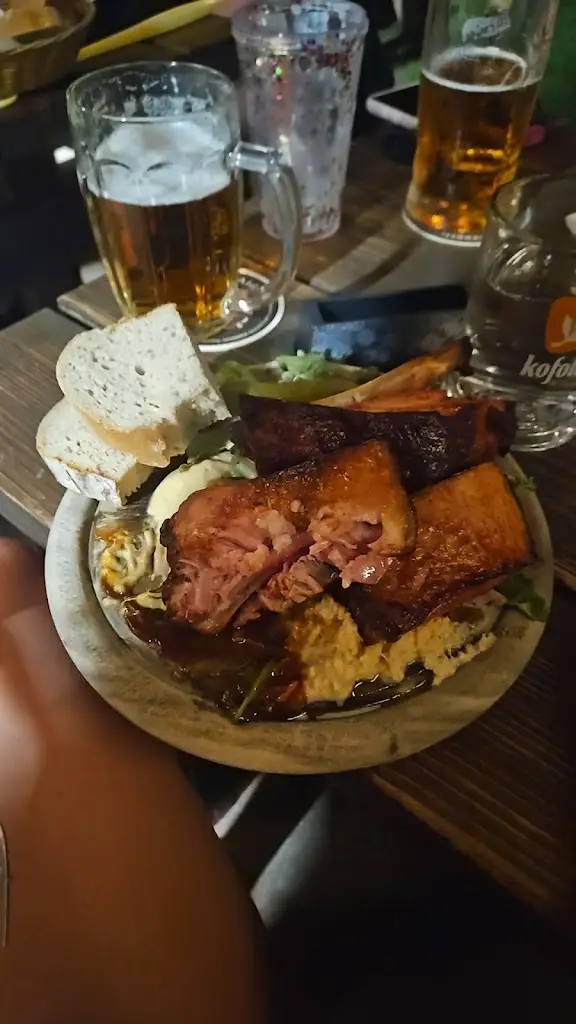 Bodlak Pub_Moravičany_slider_image_3