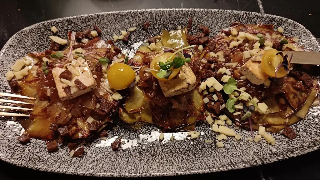 Wend Robinson_Bloved Restaurante_Medlov_review