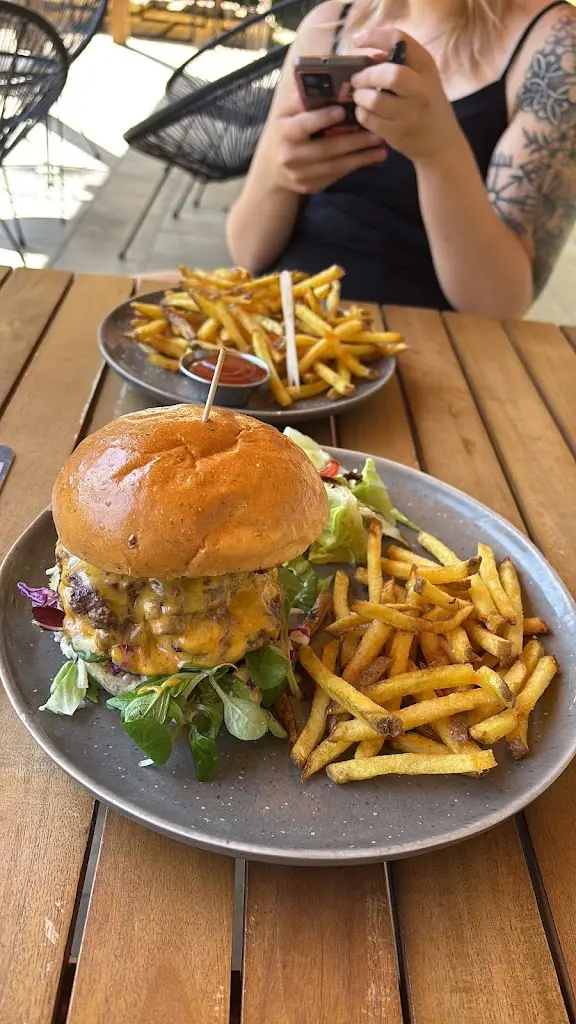 Kiarisha 29_Bistro Jungle_Náměšť na Hané_review