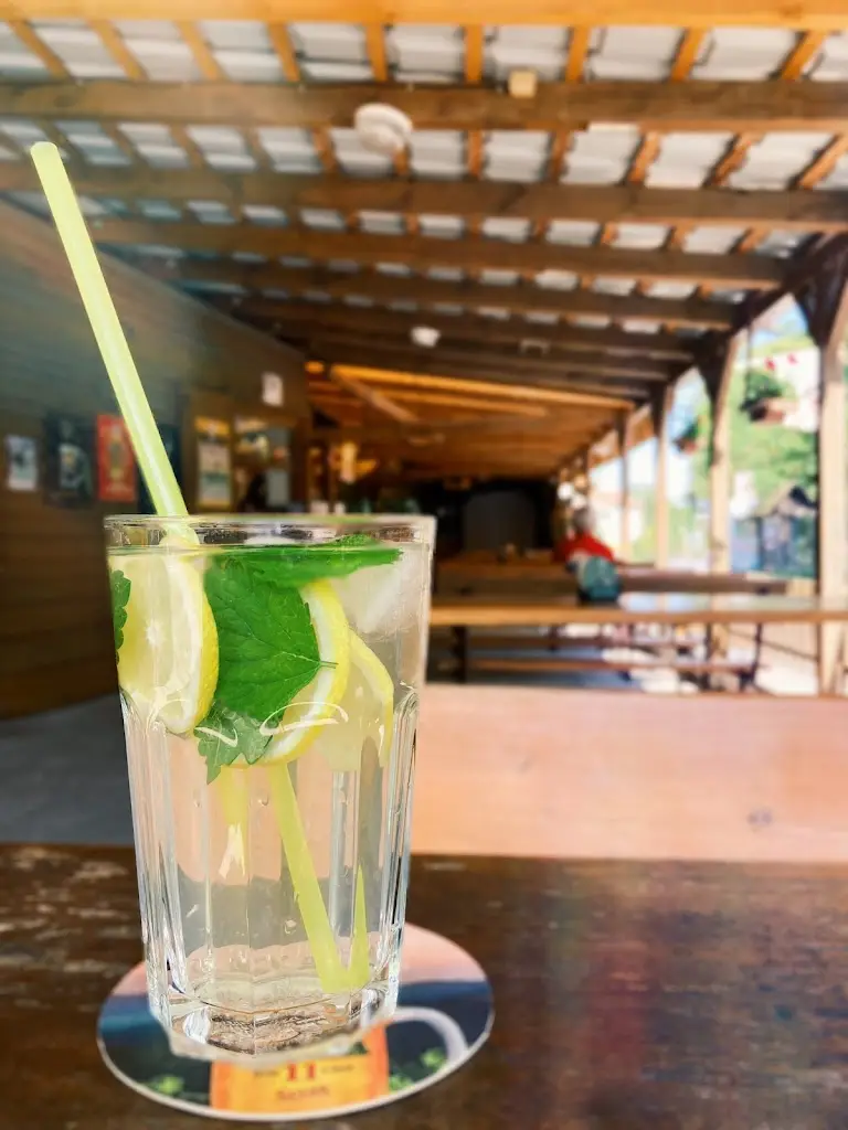 Koliba a Bistro U Čápa_Mostkovice_slider_image_2