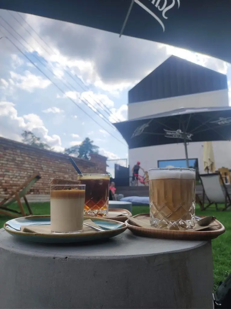 Jakub Štros_Cafe COFFEIN_Mostkovice_review