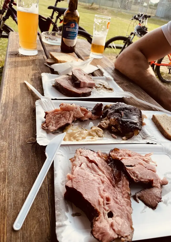 Občerstvení na hřišti restaurant in Mostkovice