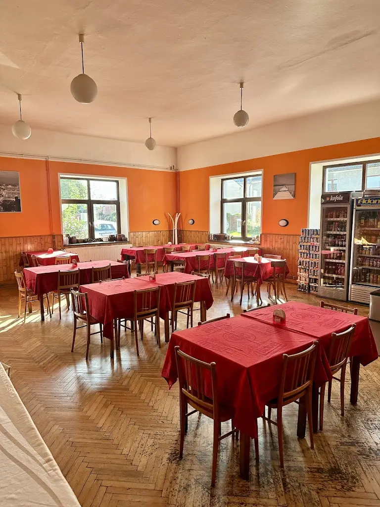 Pohostinství Pod Lipou_Náklo_slider_image_1