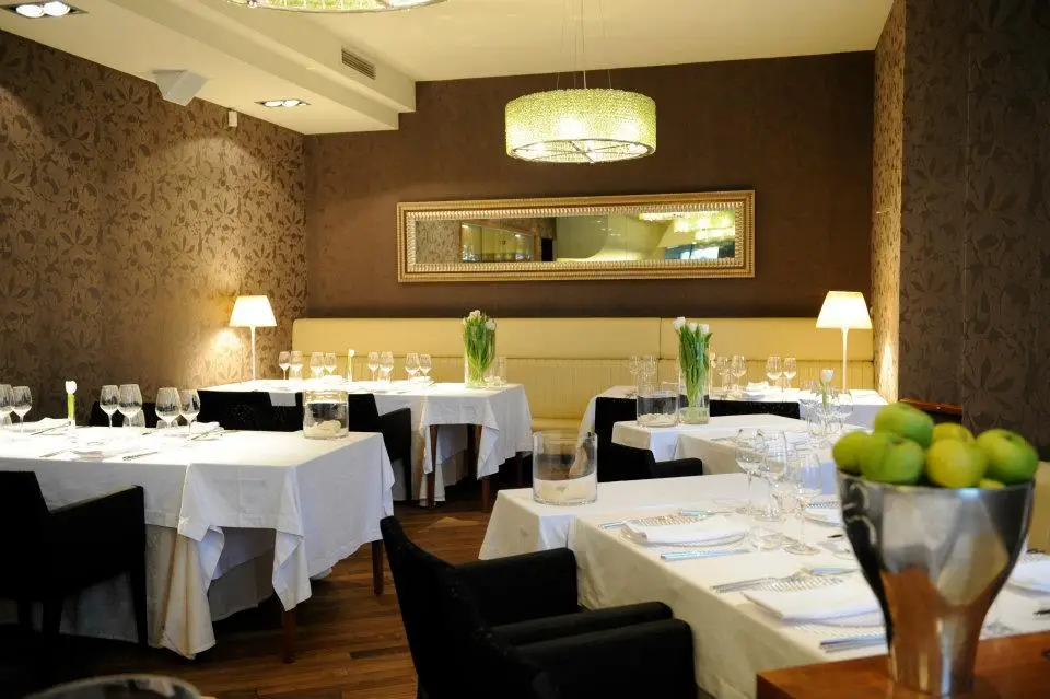 Restavracija in kavarna Brioni_Náklo_slider_image_1