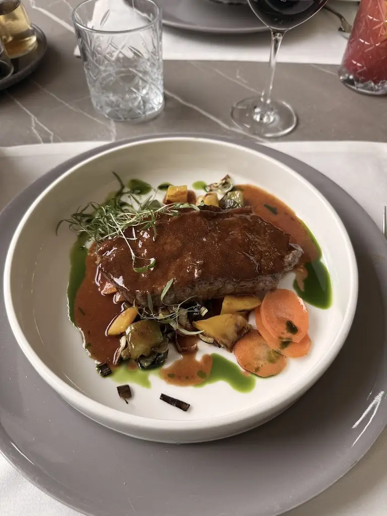 Restavracija in kavarna Brioni_Náklo_slider_image_3