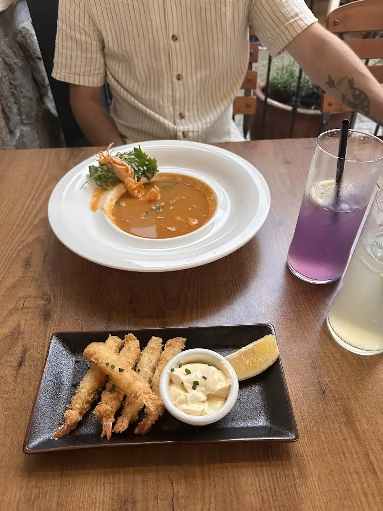 Špela Benet_Restavracija STARA PRAVDA_Náklo_recensione