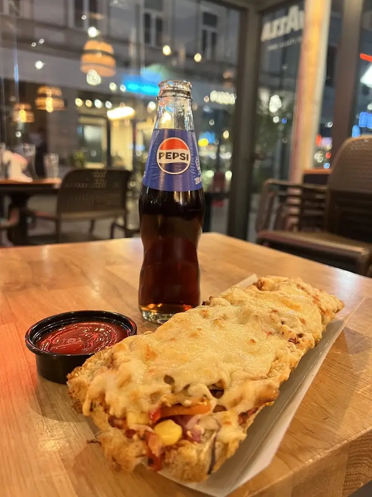 Behrouz maldar_TODOJUTRA kultowe zapiexy, bajgle and more | restopub KATOWICE MARIACKA_Katovice_review