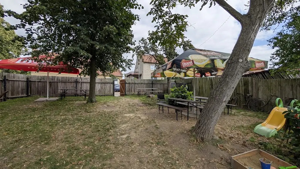 Občerstvení Na dvorečku_Přemyslovice_slider_image_2