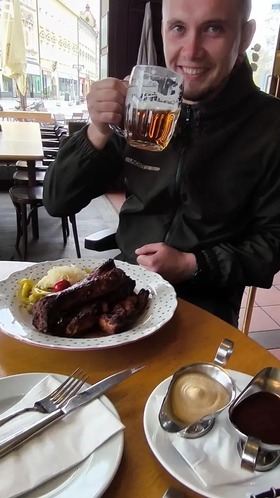 Pilsner Urquell Original Restaurant Prostějov - Plzeňská restaurace_Prostějov_slider_image_2